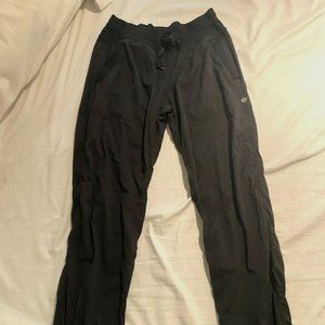 Lululemon- Dance Studio Mid-Rise Pant
